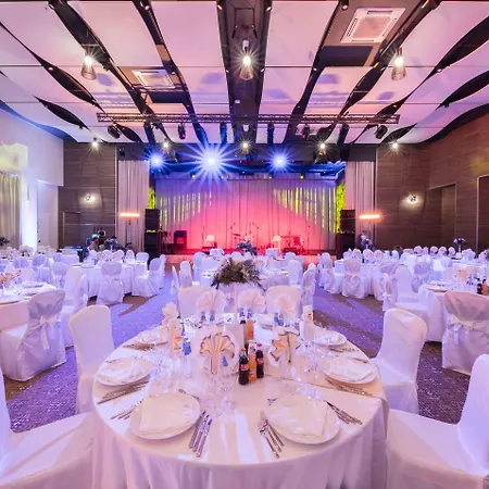 Maritim Paradise Blue Hotel 5*