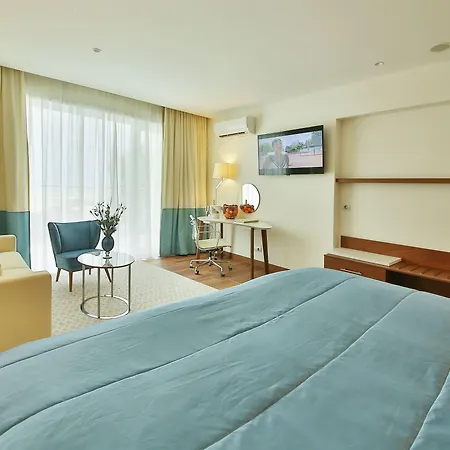 Hotel Maritim Paradise Blue